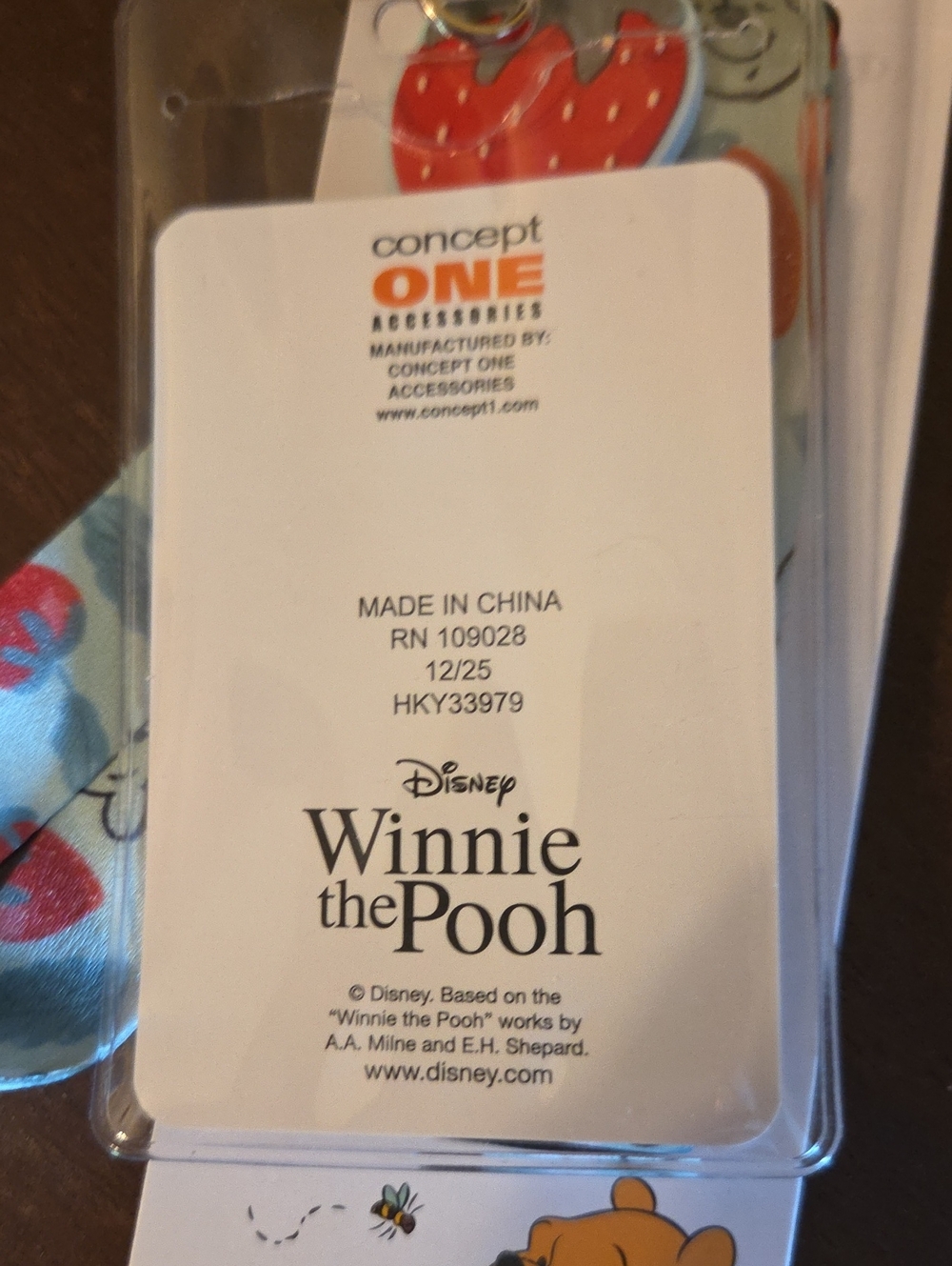 Winnie The Pooh Lanyard - Picture 2 of 4